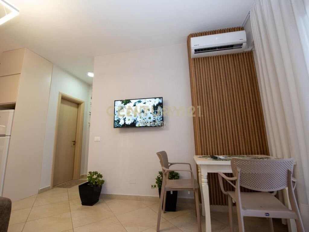 APARTAMENT 1+1 NE SHITJE, UJI I FTOHTE, VLORE! 4