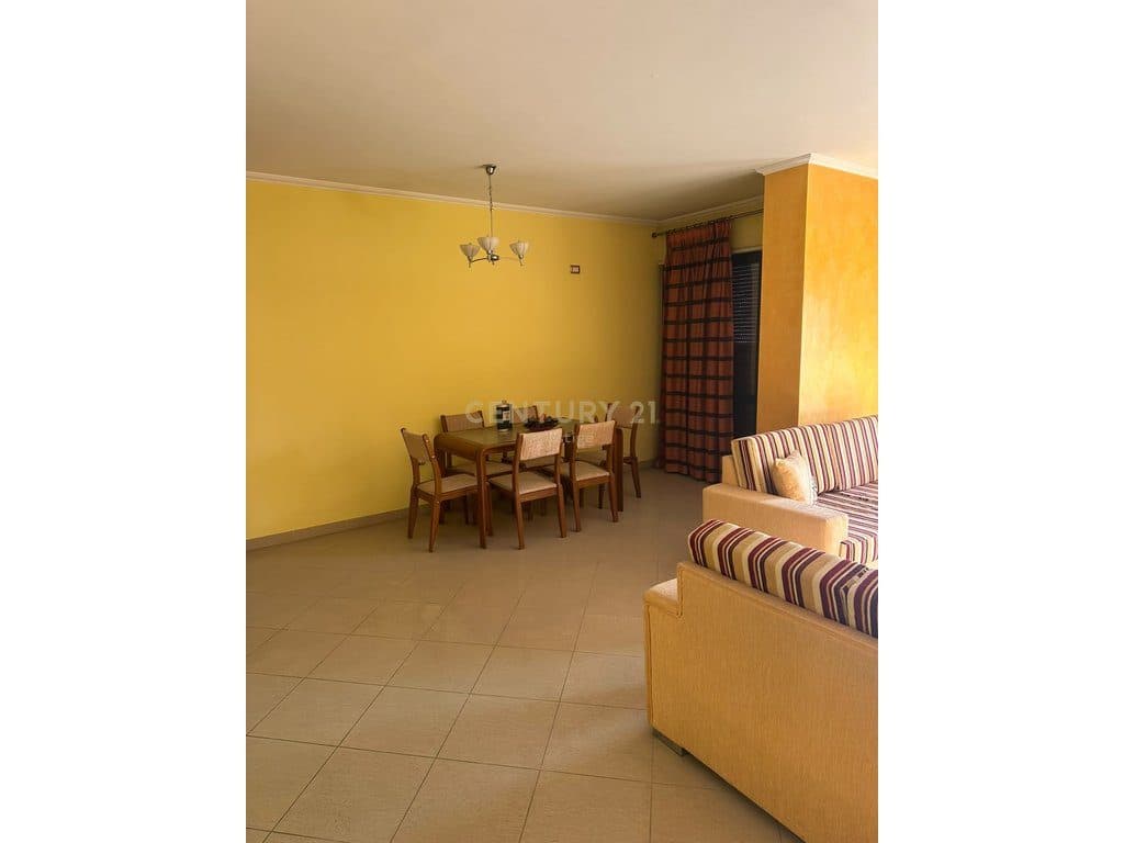 APARTAMENT 2+1+2 ME QIRA TEK GLOBE! 2