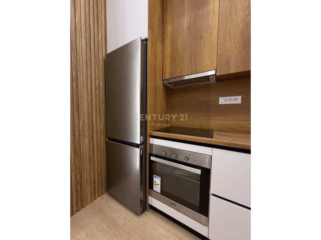 APARTAMENT 1+1 ME QIRA, MYSLYM SHYRI, TIRANE! 3