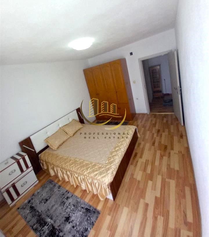 Banesë me qira në Bregun e Diellit 4