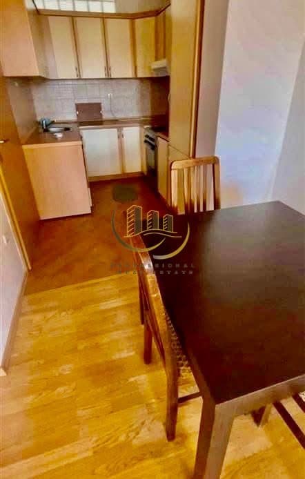 Banesë me qira në Qendër 3