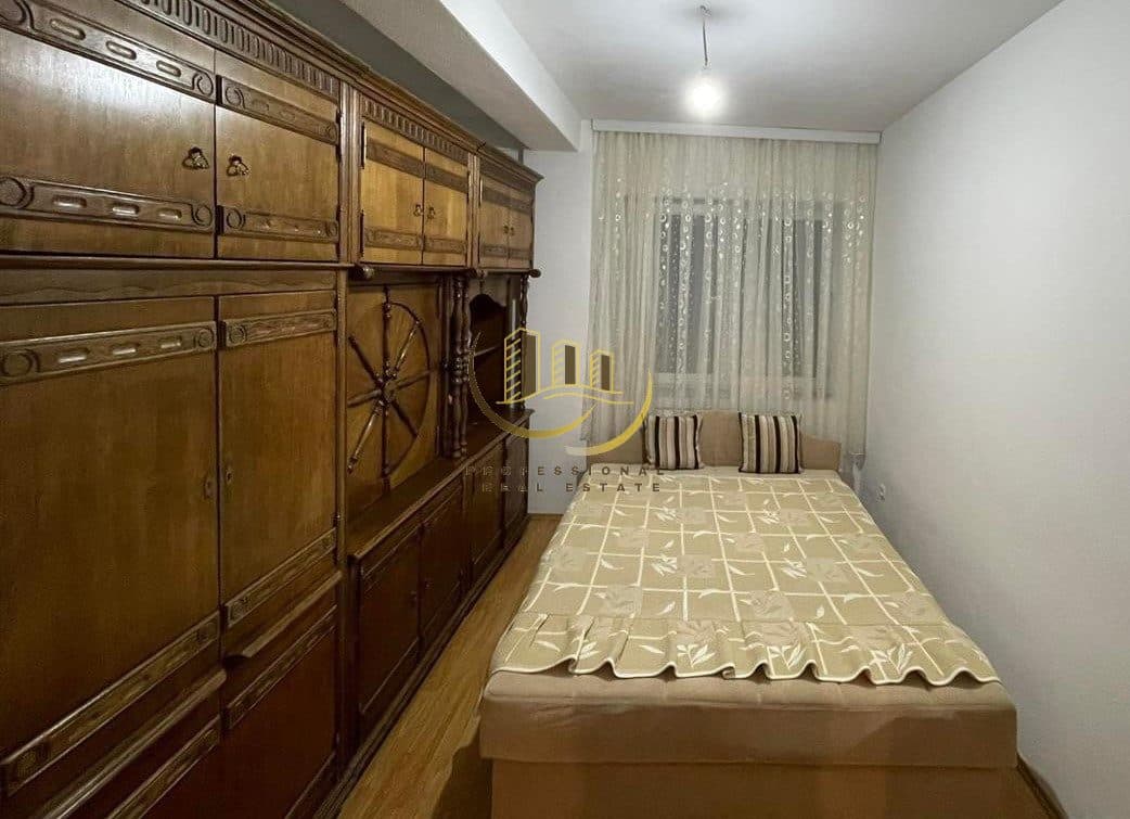 Banesë me qira në Qendër 2