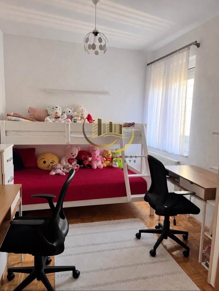 Shitet banesa te Parku i Qytetit - Patundshmeri 3