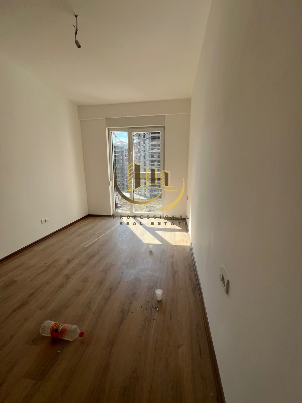 SHITET Banesa te Prishtina e Re 4