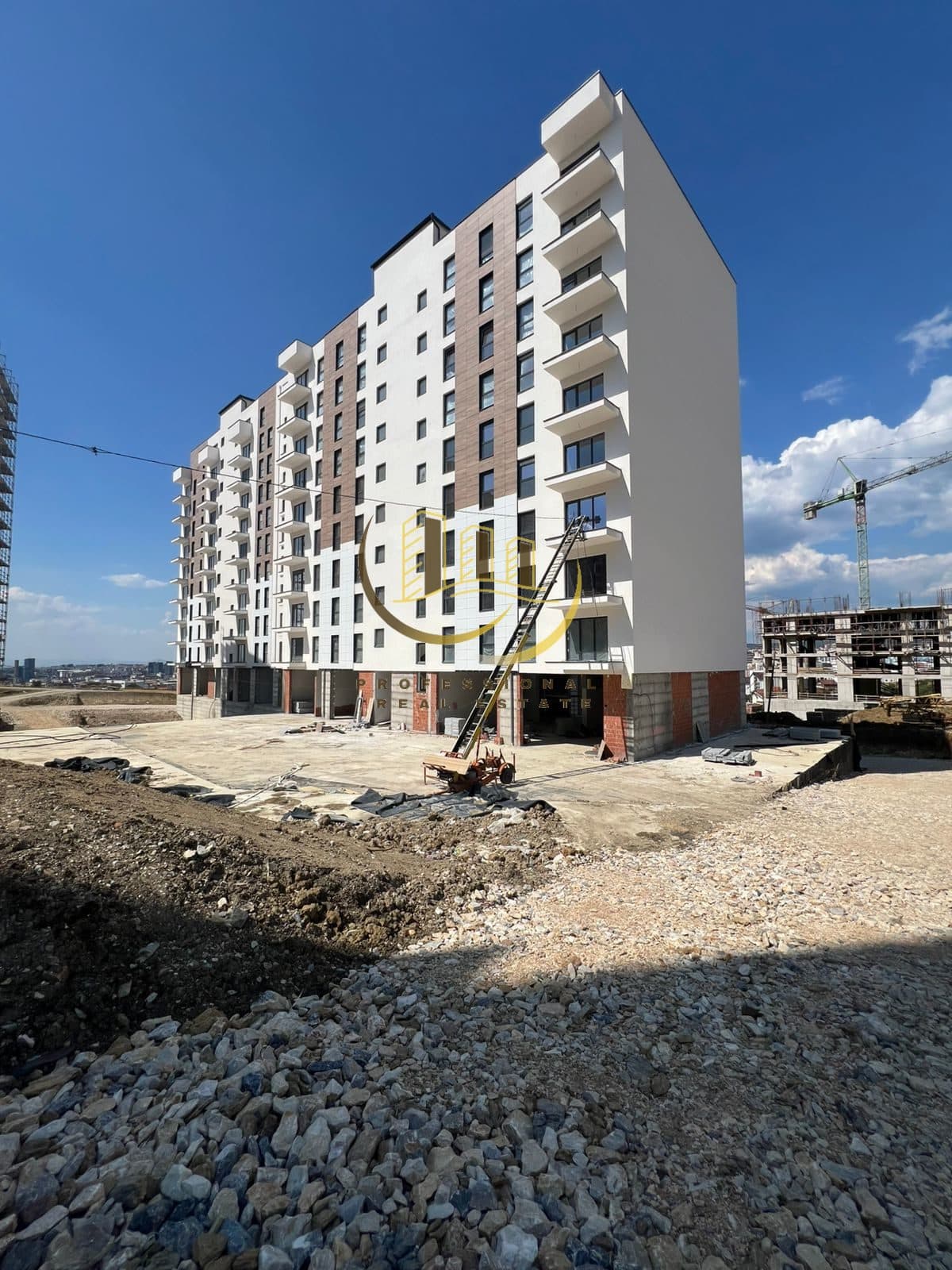 SHITET Banesa te Prishtina e Re