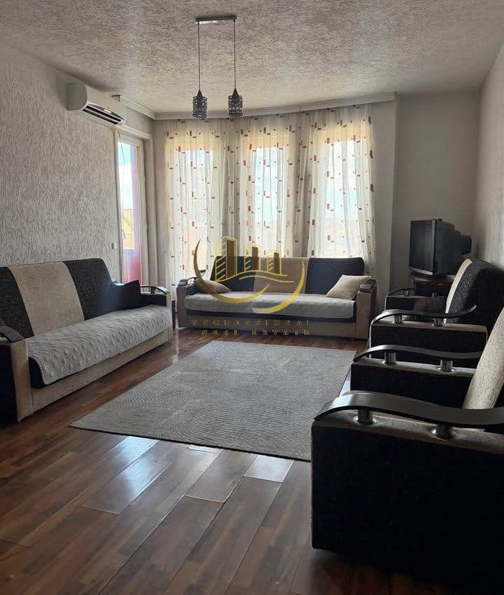 Banesë me qira në Qendër