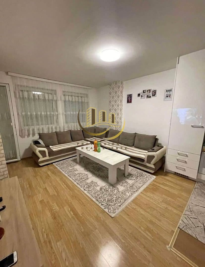 Shitet Banesa në Fushë Kosovë